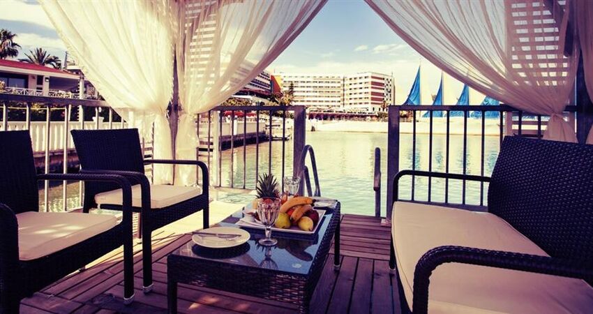 Adin Beach Hotel