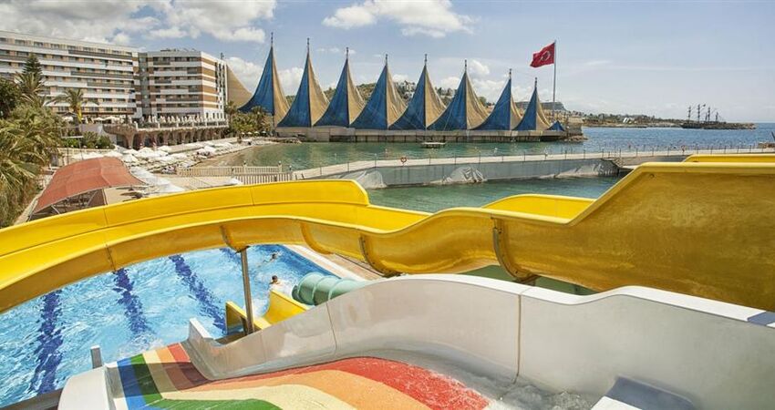 Adin Beach Hotel