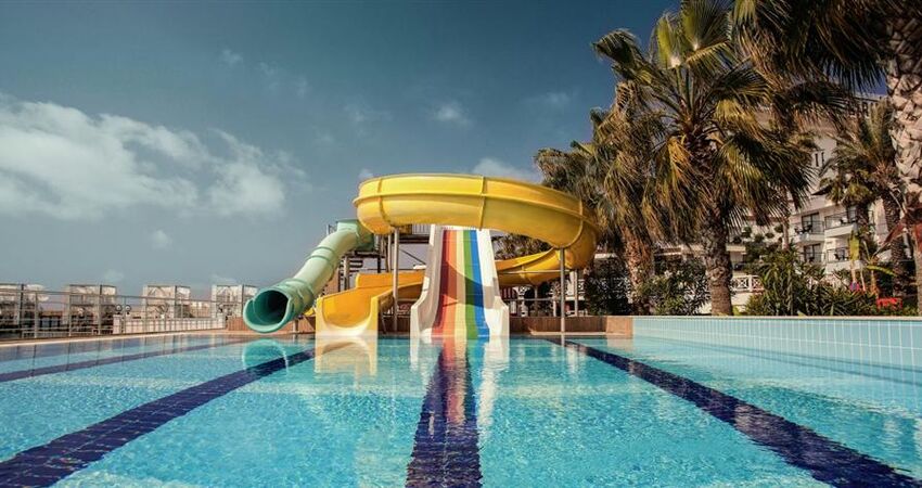 Adin Beach Hotel