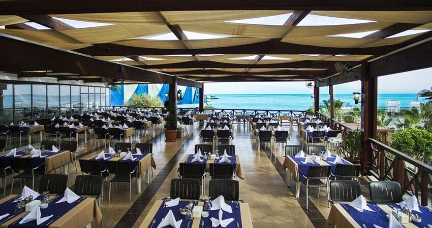 Adin Beach Hotel