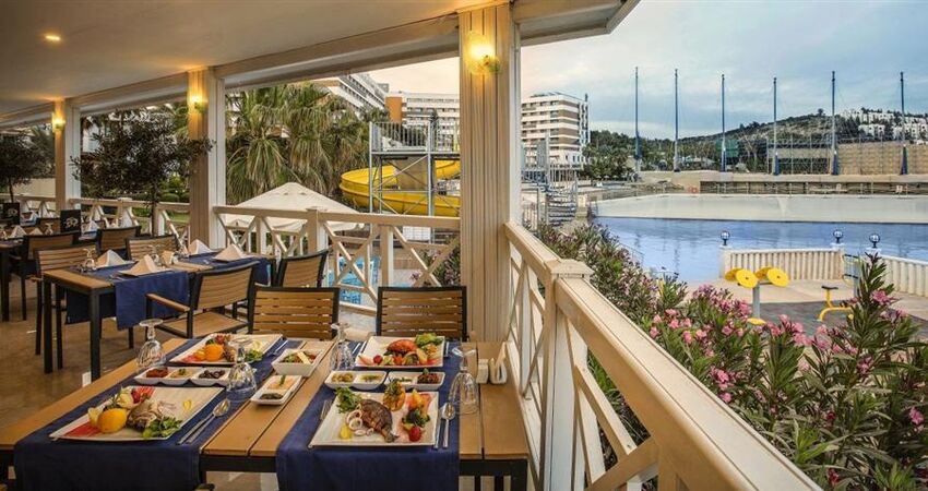 Adin Beach Hotel