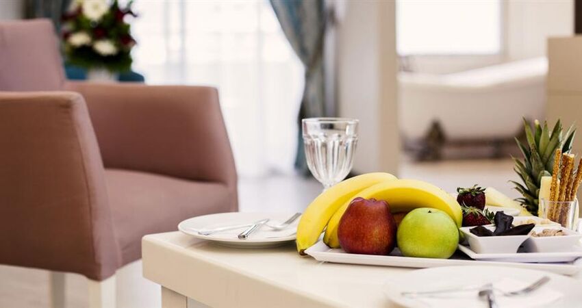 Adin Beach Hotel