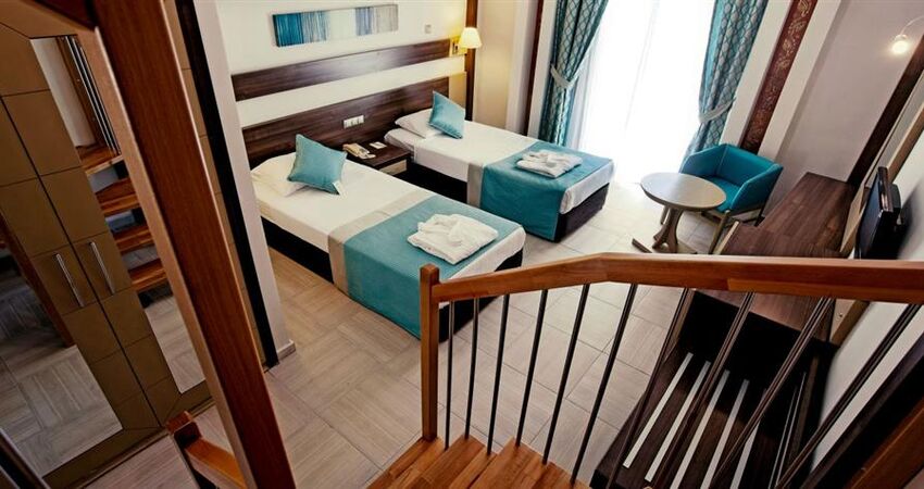 Adin Beach Hotel