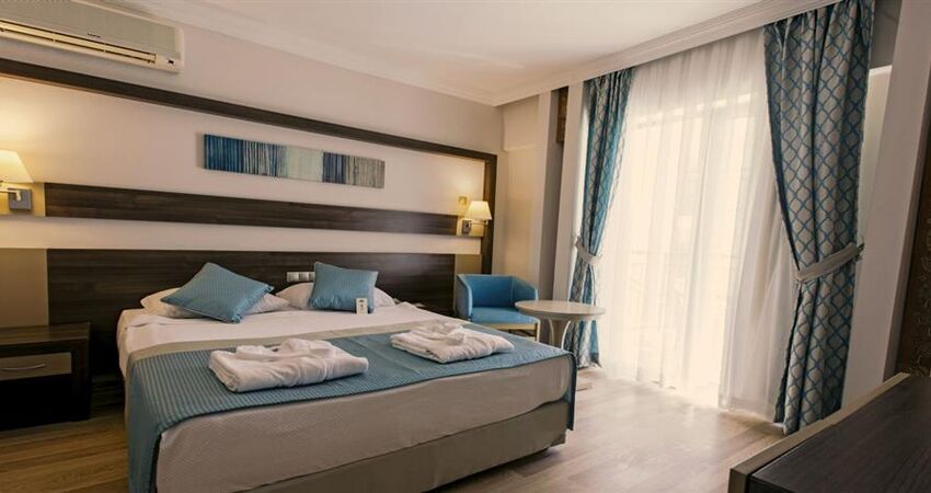 Adin Beach Hotel