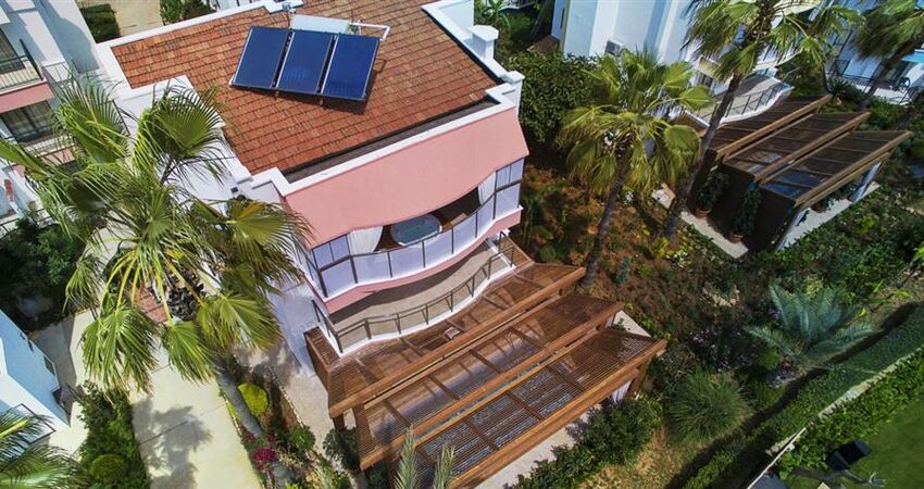 Adin Beach Hotel